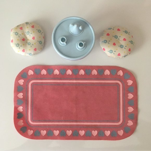 SOLD!!  VTG Playskool Dollhouse Bunkbeds - Picture 2 of 10